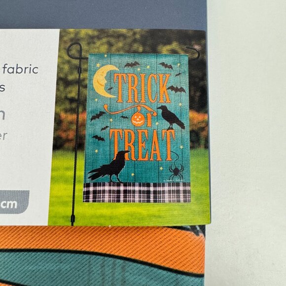 Lot of 4 Halloween Garden Flags 12.5 x 18 inch Trick or Treat‎ Style Selections - Picture 7 of 16